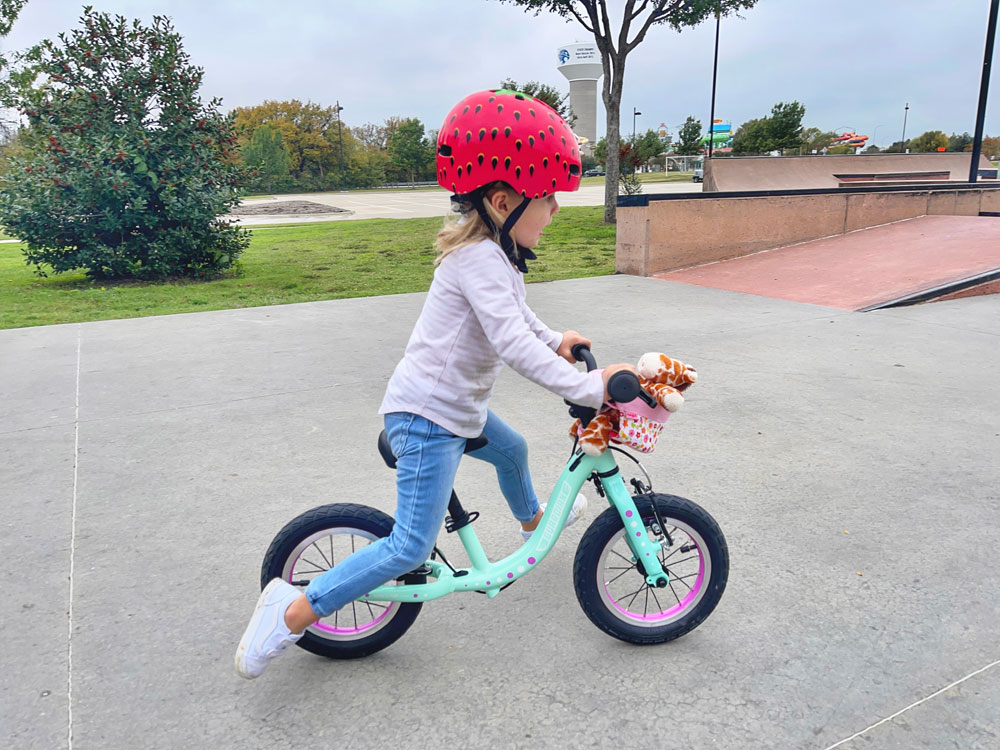 بالانس بایک چیست ؟ آموزش دوچرخه سواری به کودکان